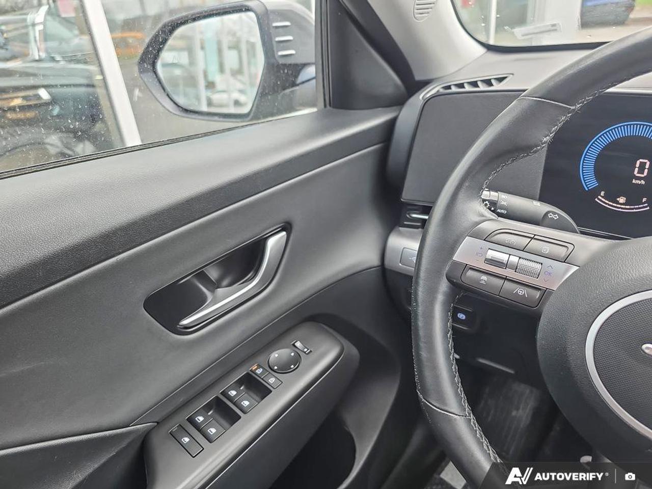 2025 Hyundai KONA Preferred | Wireless Apple Car Play | Android Auto | Sunroof | Photo