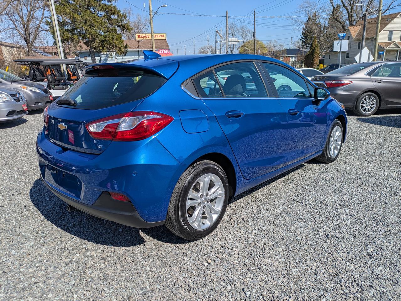 2019 Chevrolet Cruze 4dr Hb Lt Photo4