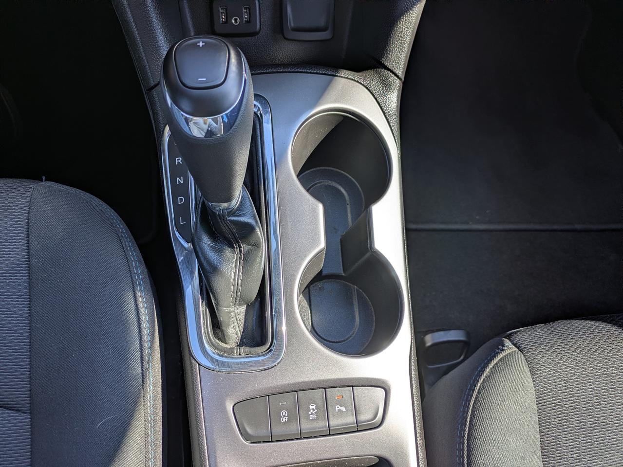 2019 Chevrolet Cruze 4dr Hb Lt Photo