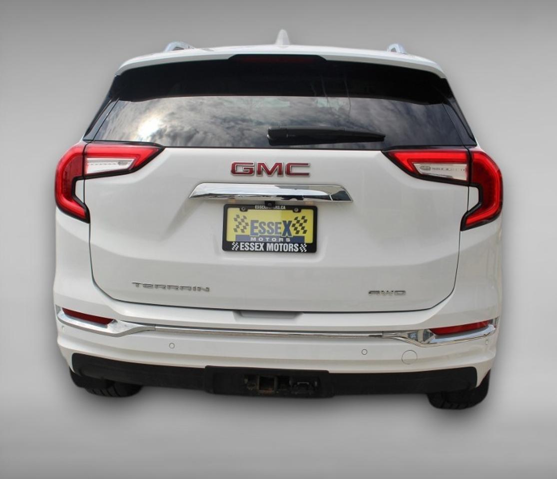 2024 GMC Terrain Denali*AWD*Heated Leather*Moon Roof*CarPlay Photo