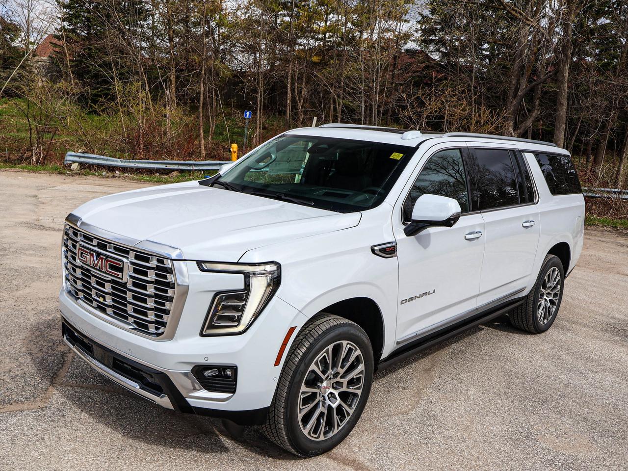 2026 GMC Yukon XL Denali Photo
