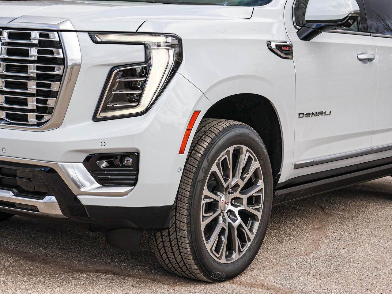 2026 GMC Yukon XL Denali Photo