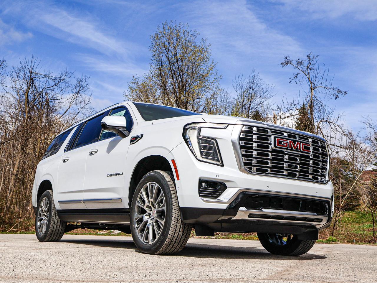 2026 GMC Yukon XL Denali Photo