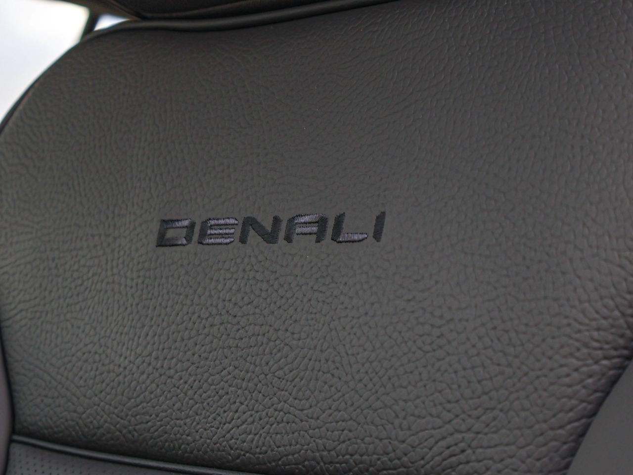 2026 GMC Yukon XL Denali Photo