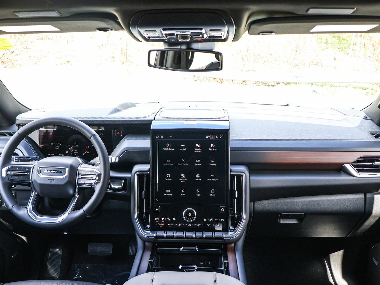 2026 GMC Yukon XL Denali Photo