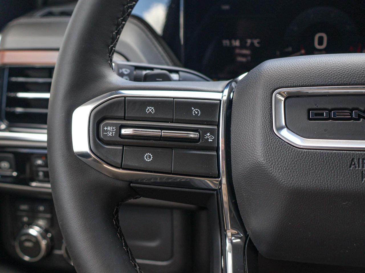 2026 GMC Yukon XL Denali Photo