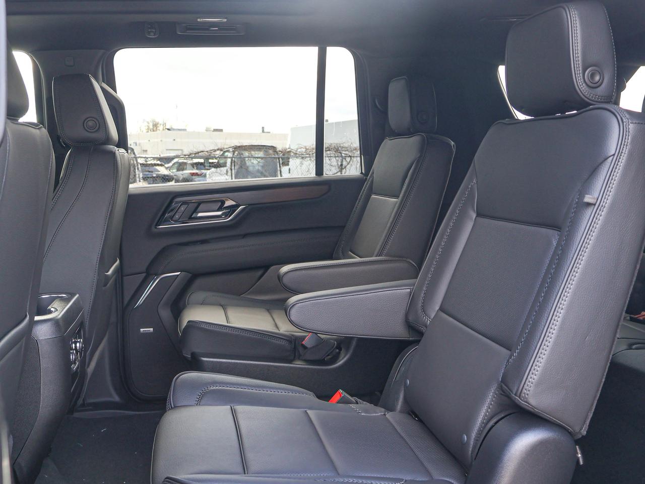 2026 GMC Yukon XL Denali Photo