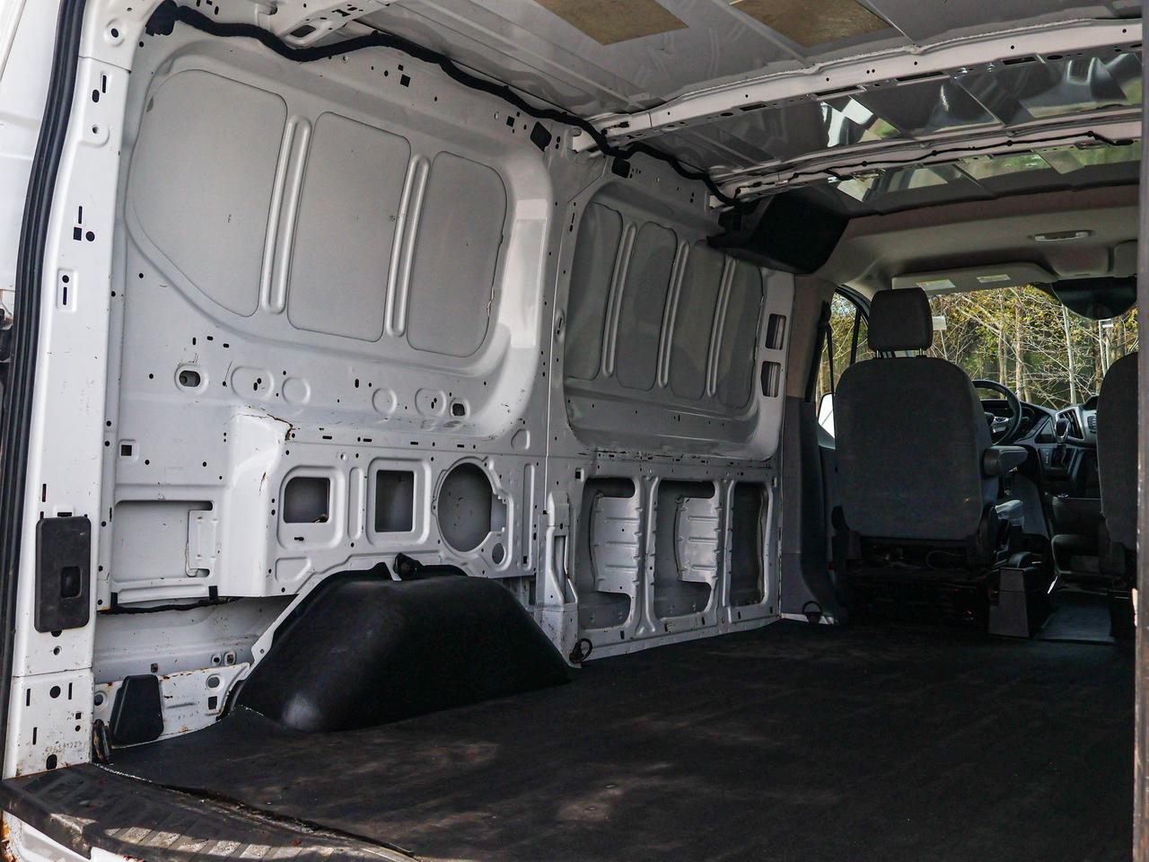 2018 Ford Transit Van  Photo