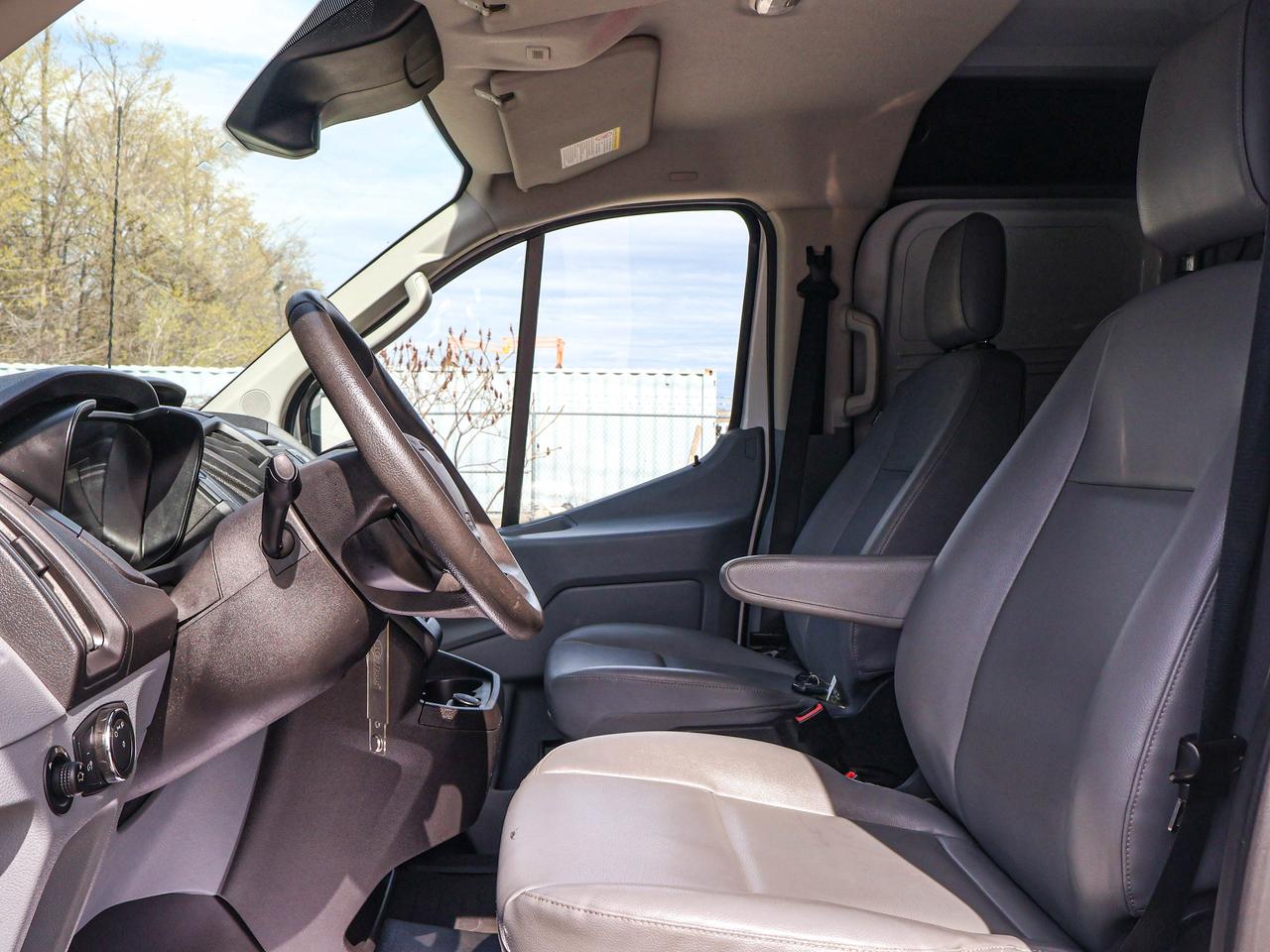 2018 Ford Transit Van  Photo