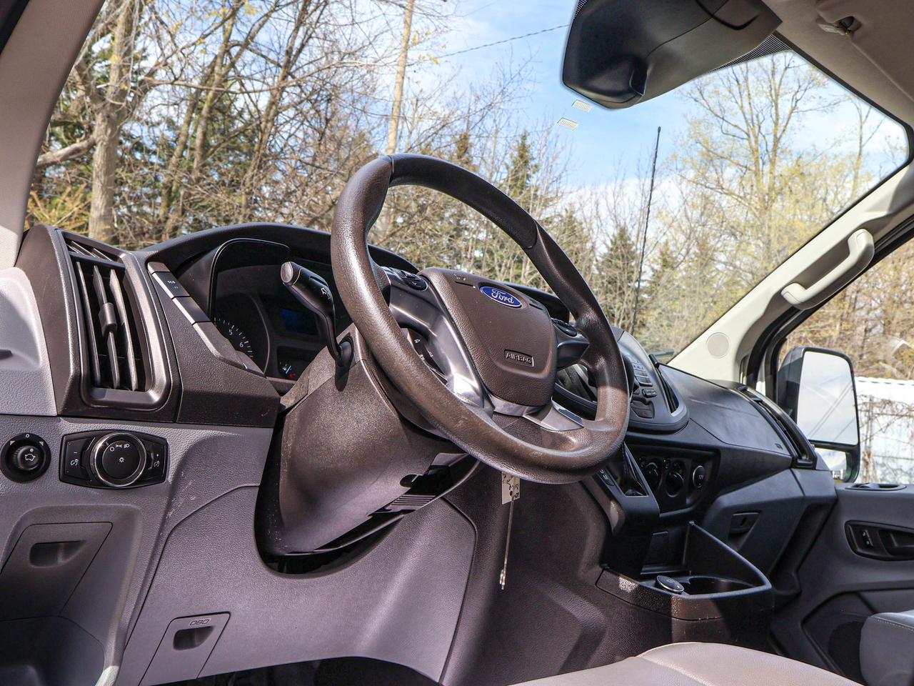 2018 Ford Transit Van  Photo