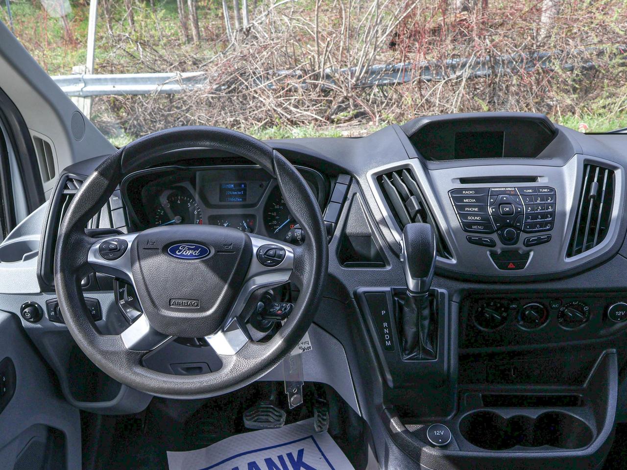 2018 Ford Transit Van  Photo