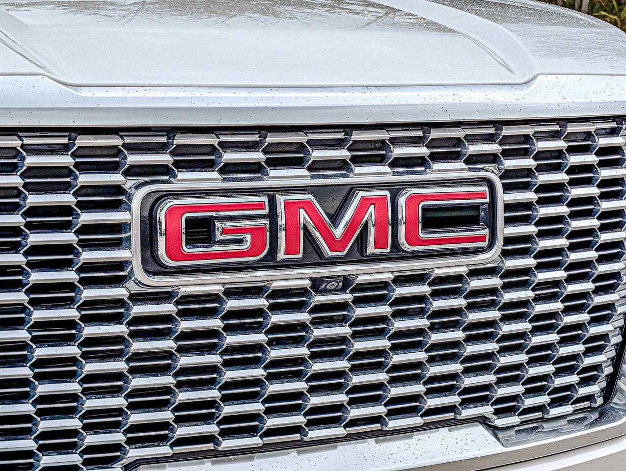 2024 GMC Yukon XL Denali Photo