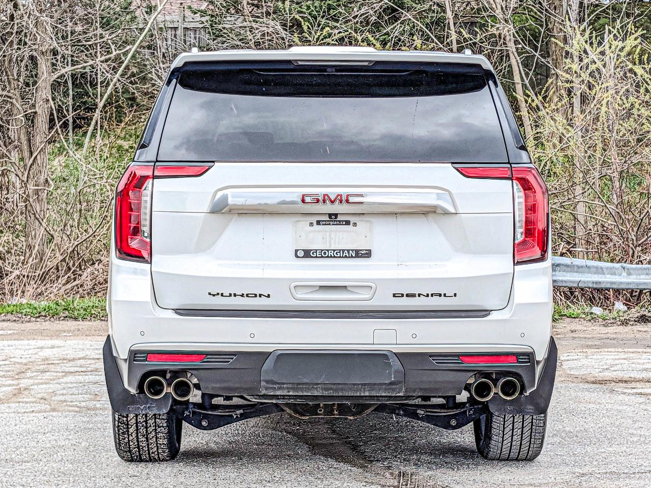 2024 GMC Yukon XL Denali Photo