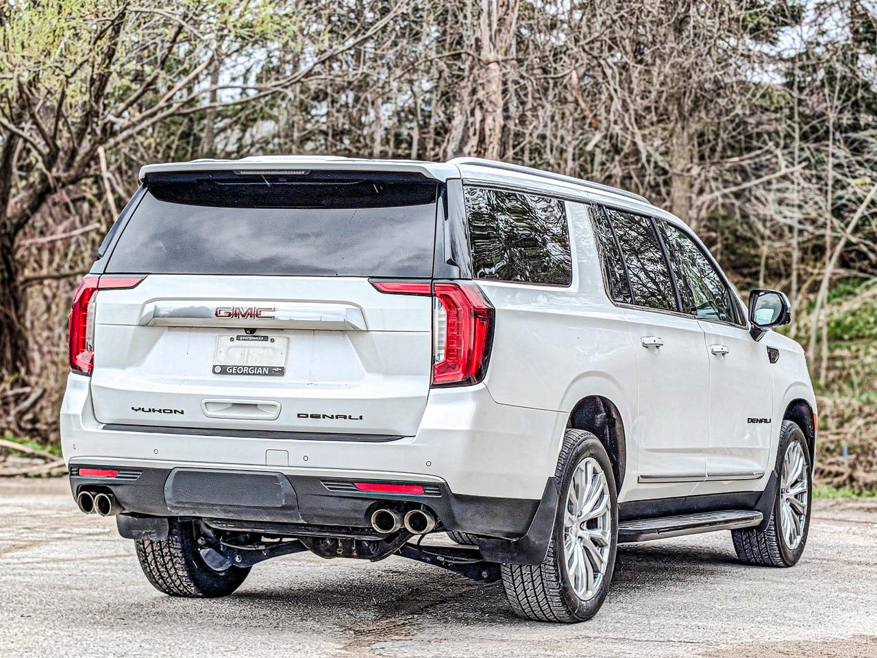 2024 GMC Yukon XL Denali Photo