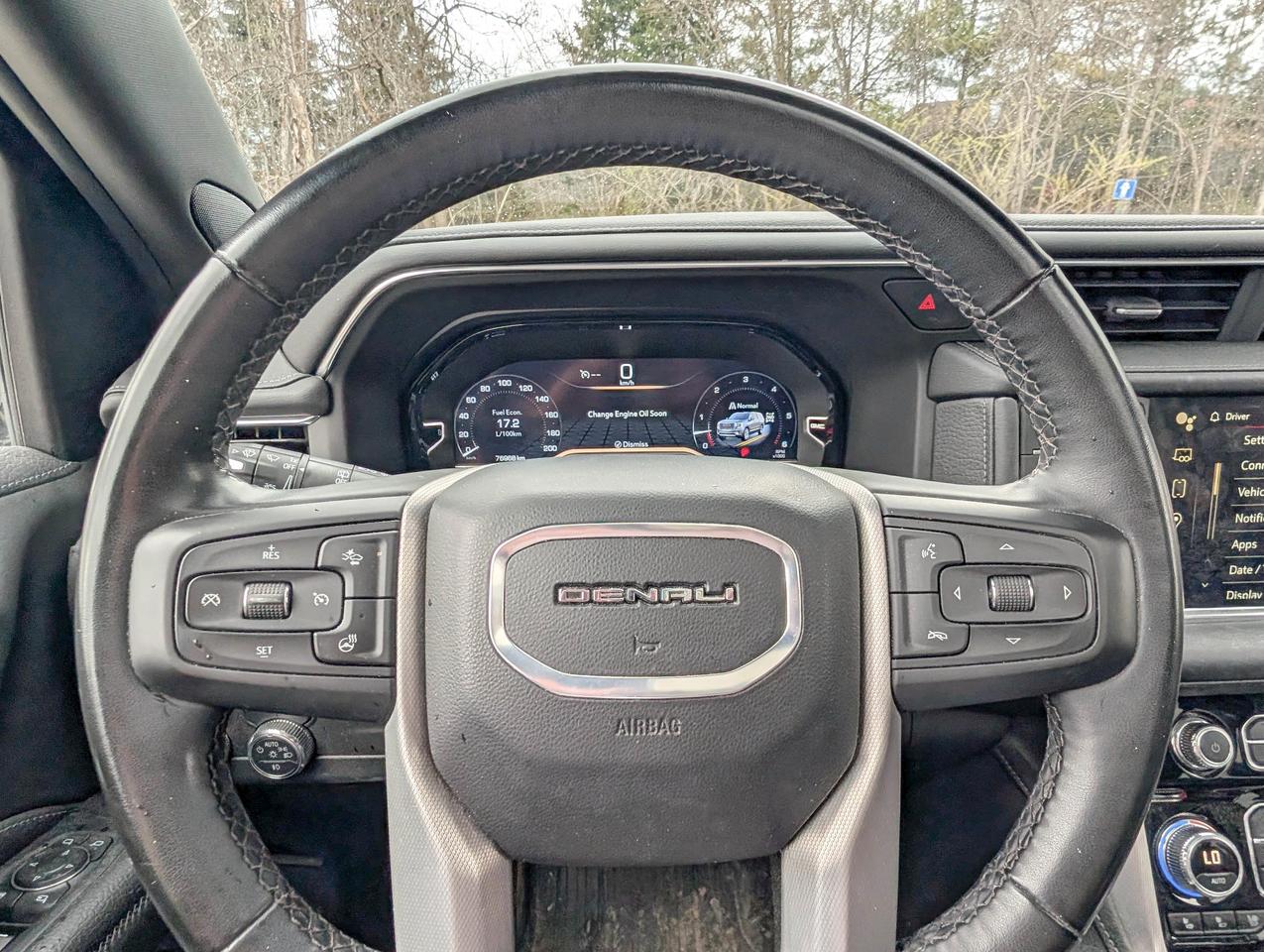2024 GMC Yukon XL Denali Photo