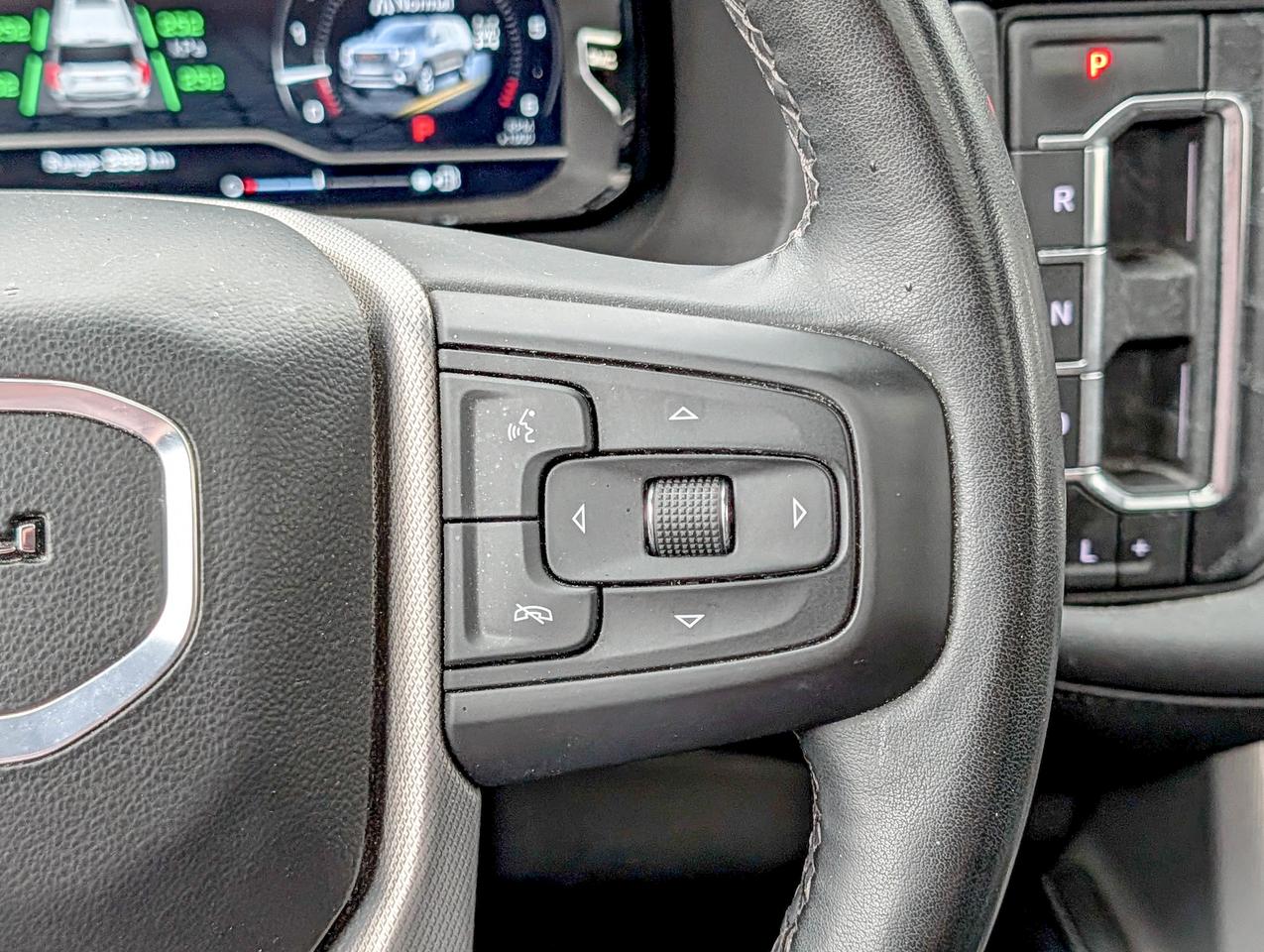 2024 GMC Yukon XL Denali Photo