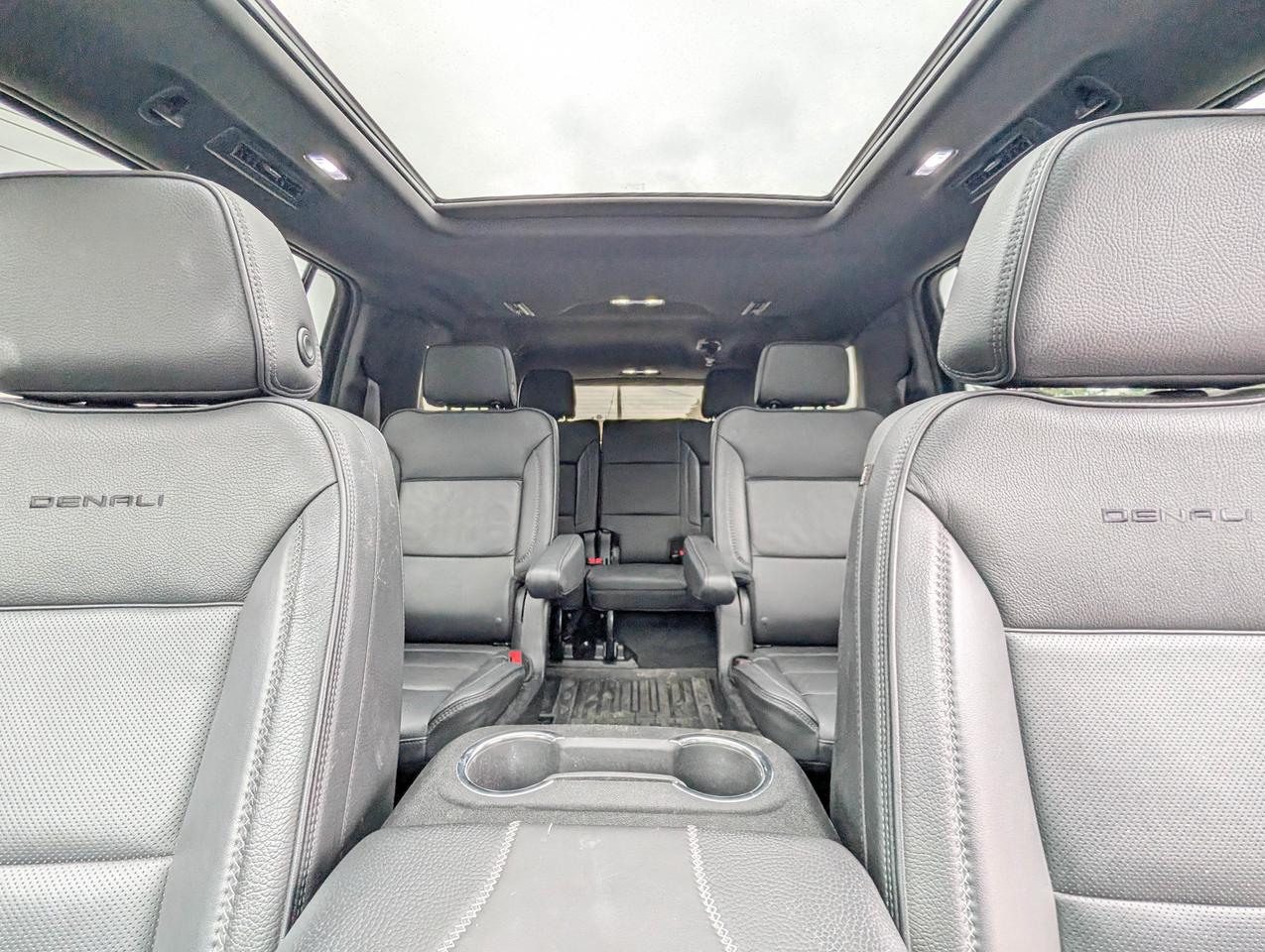 2024 GMC Yukon XL Denali Photo