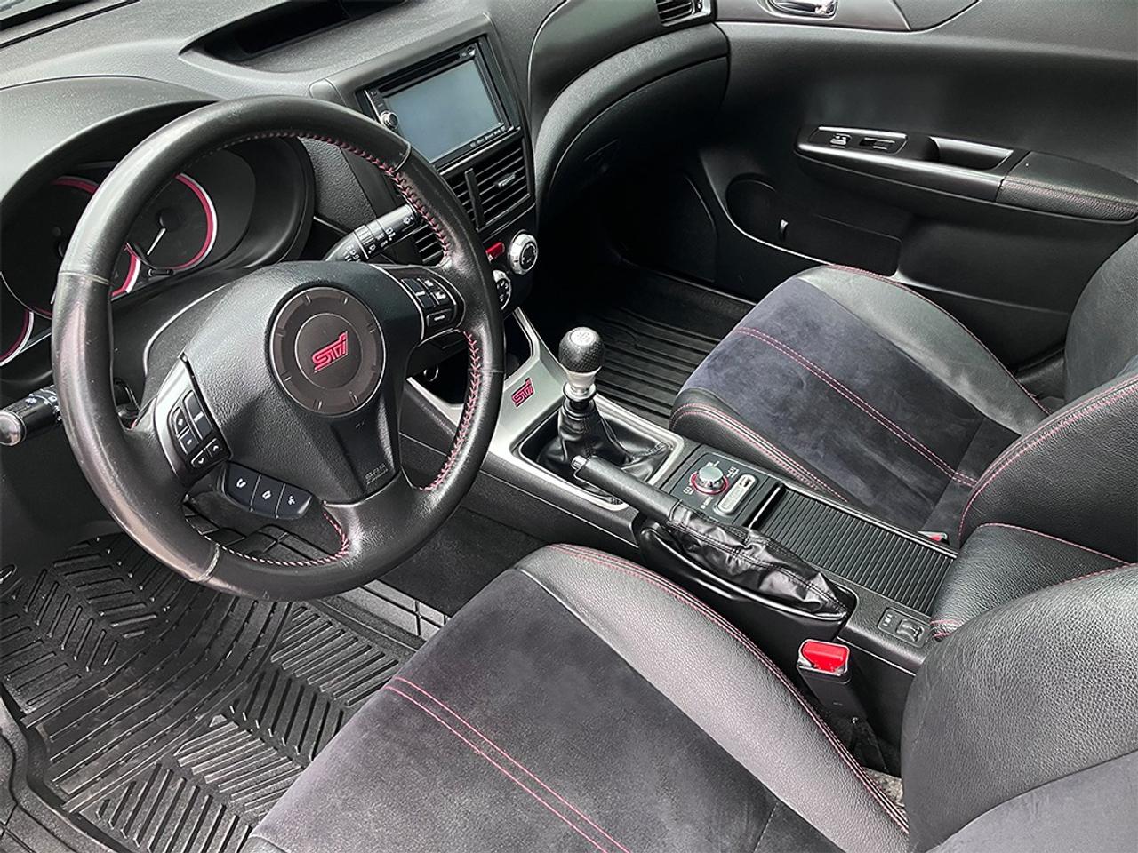 2013 Subaru WRX STI | NAVI | REARCAM | LEATHER | ALLOYS | SPOILER Photo