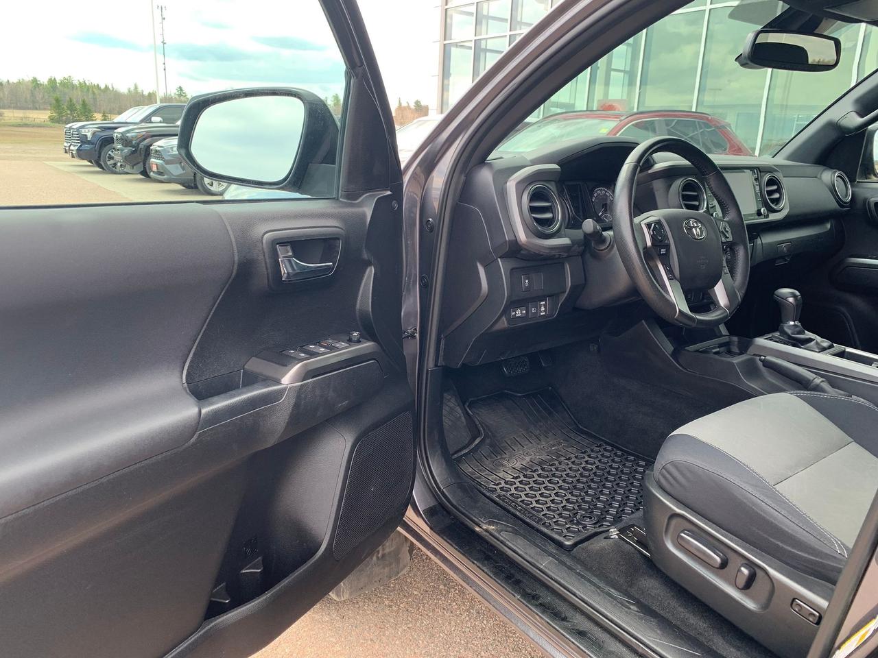 2022 Toyota Tacoma Base Photo