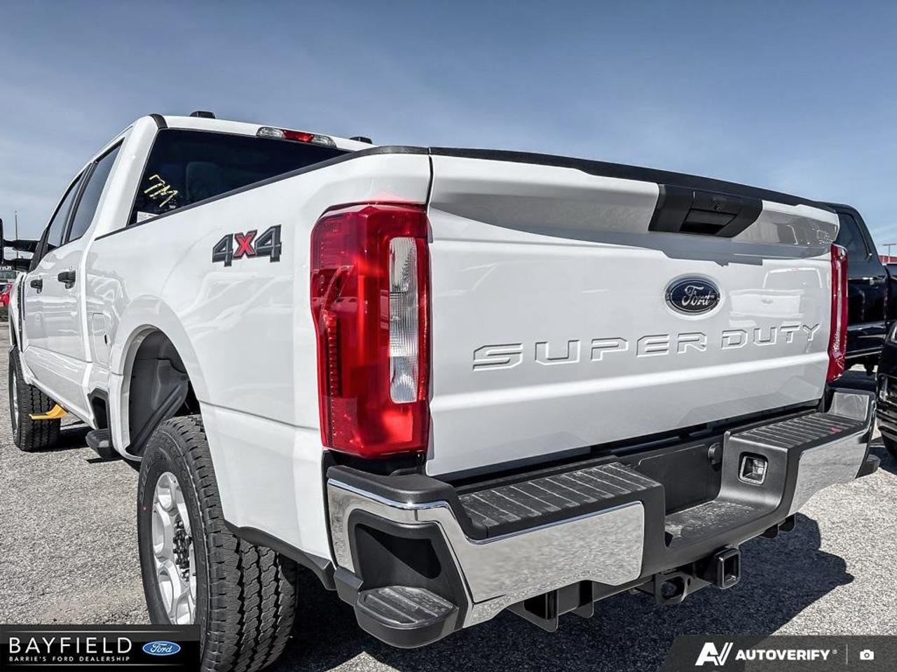 2026 Ford F-350 XLT Photo