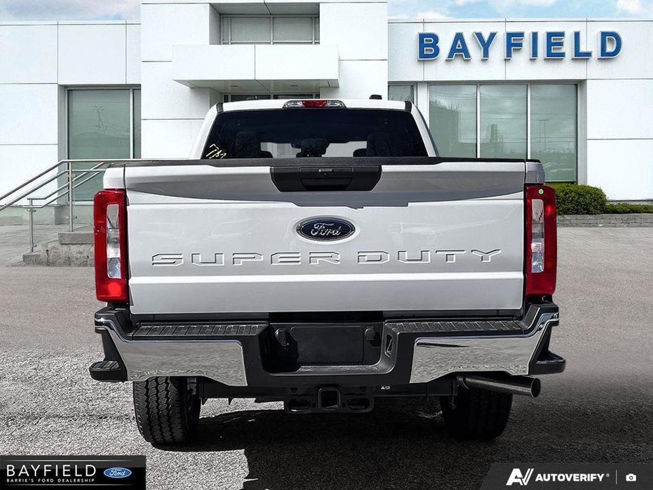 2026 Ford F-350 XLT Photo4