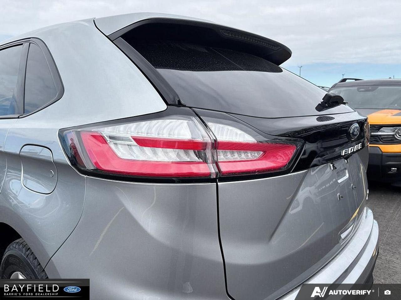 2022 Ford Edge ST Photo