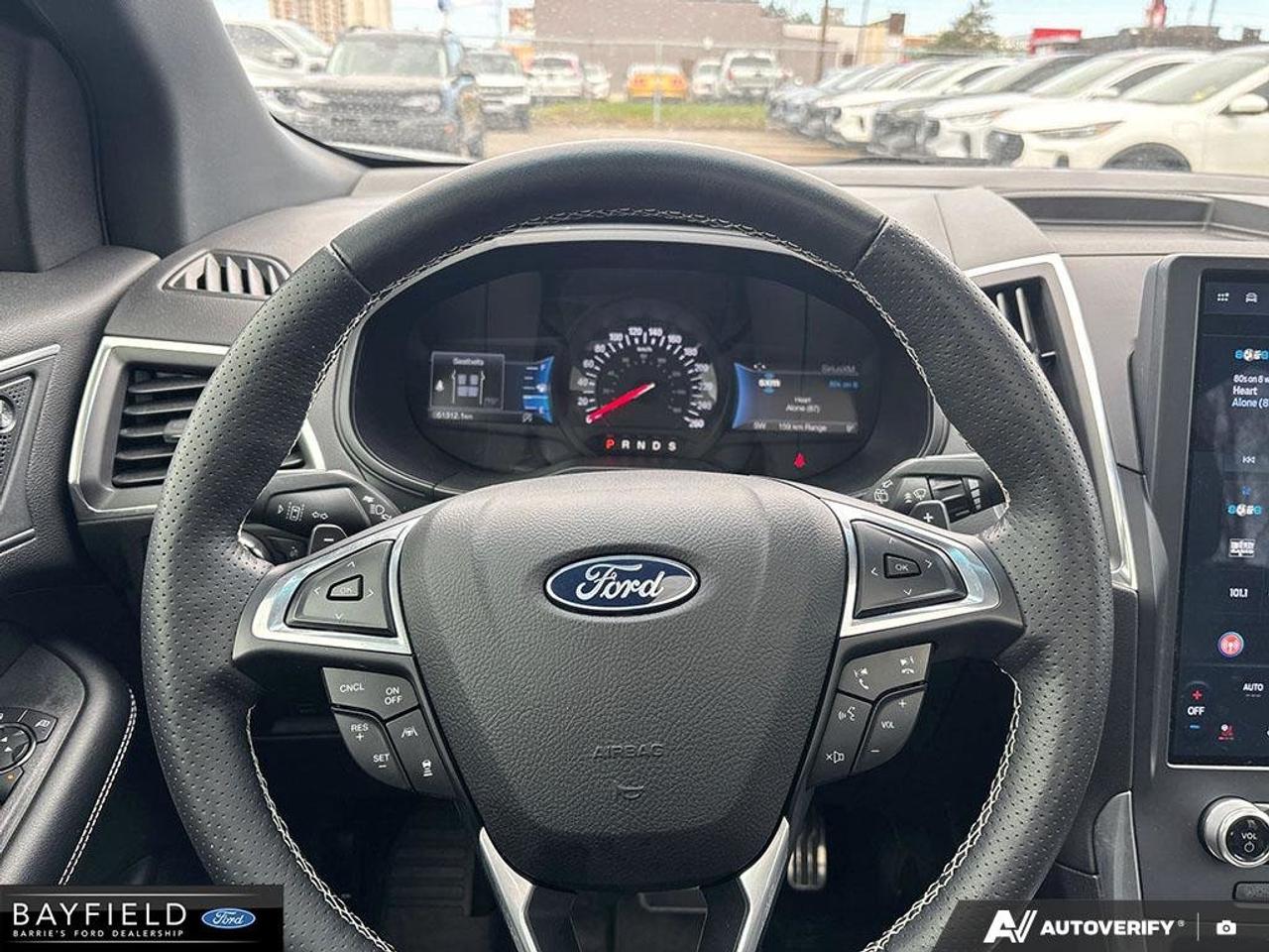 2022 Ford Edge ST Photo