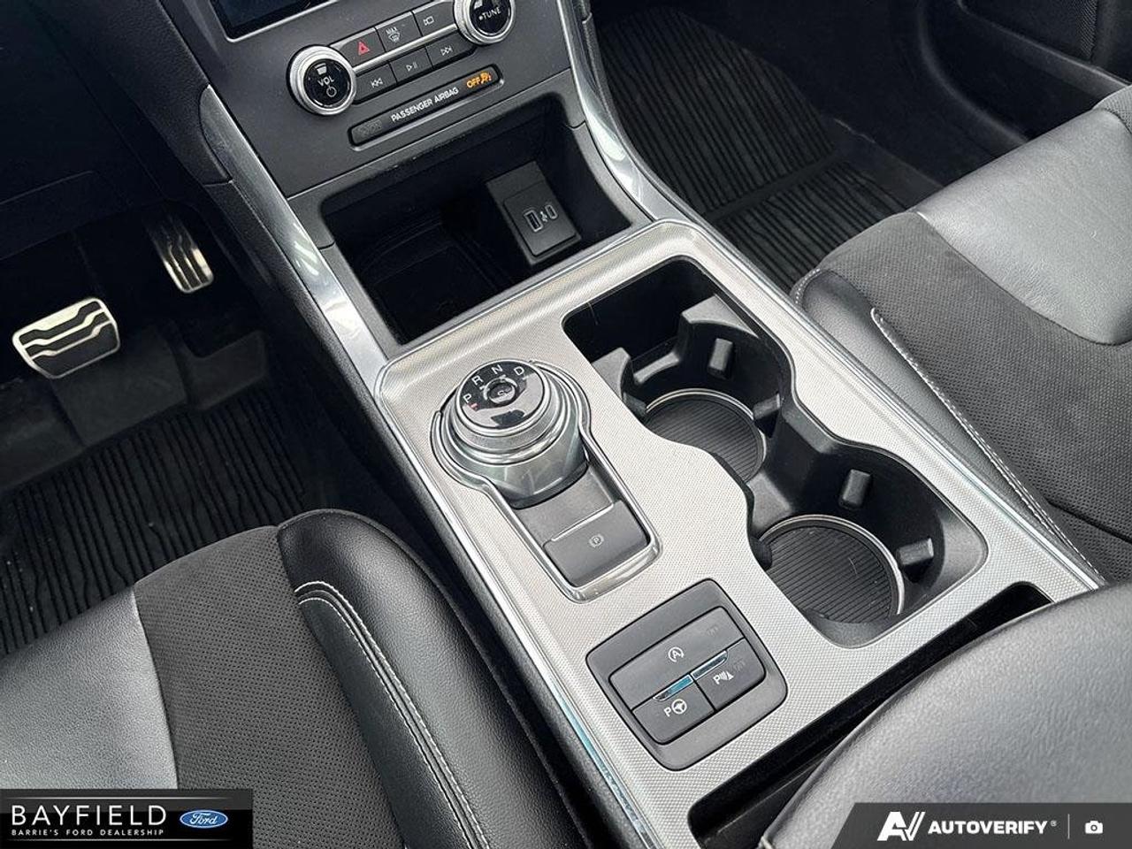 2022 Ford Edge ST Photo