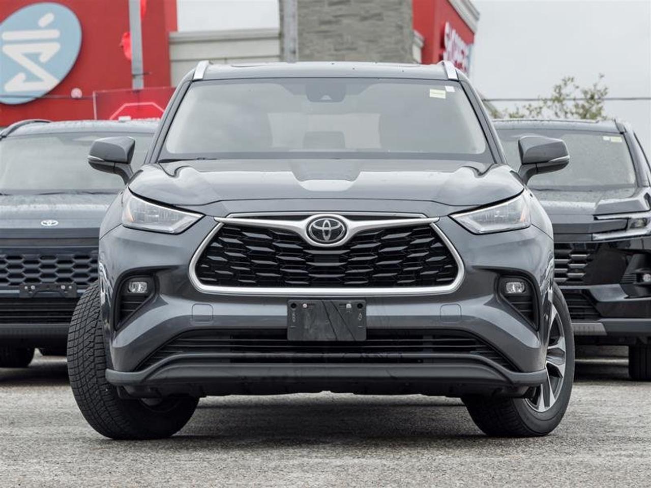 2020 Toyota Highlander XLE AWD Sunroof | Backup Cam | Heated Seats | XLE Photo