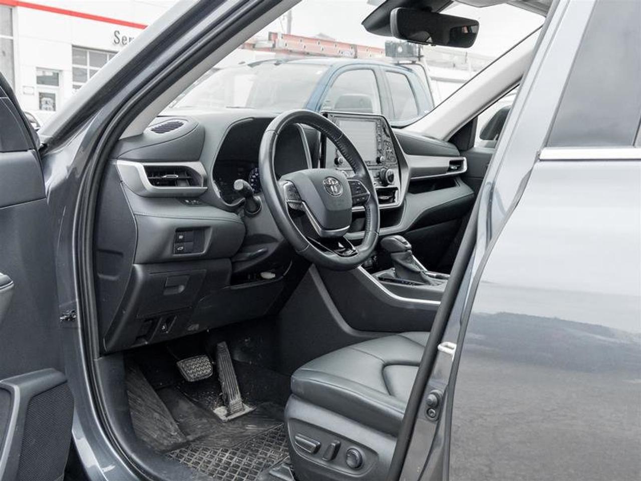 2020 Toyota Highlander XLE AWD Sunroof | Backup Cam | Heated Seats | XLE Photo
