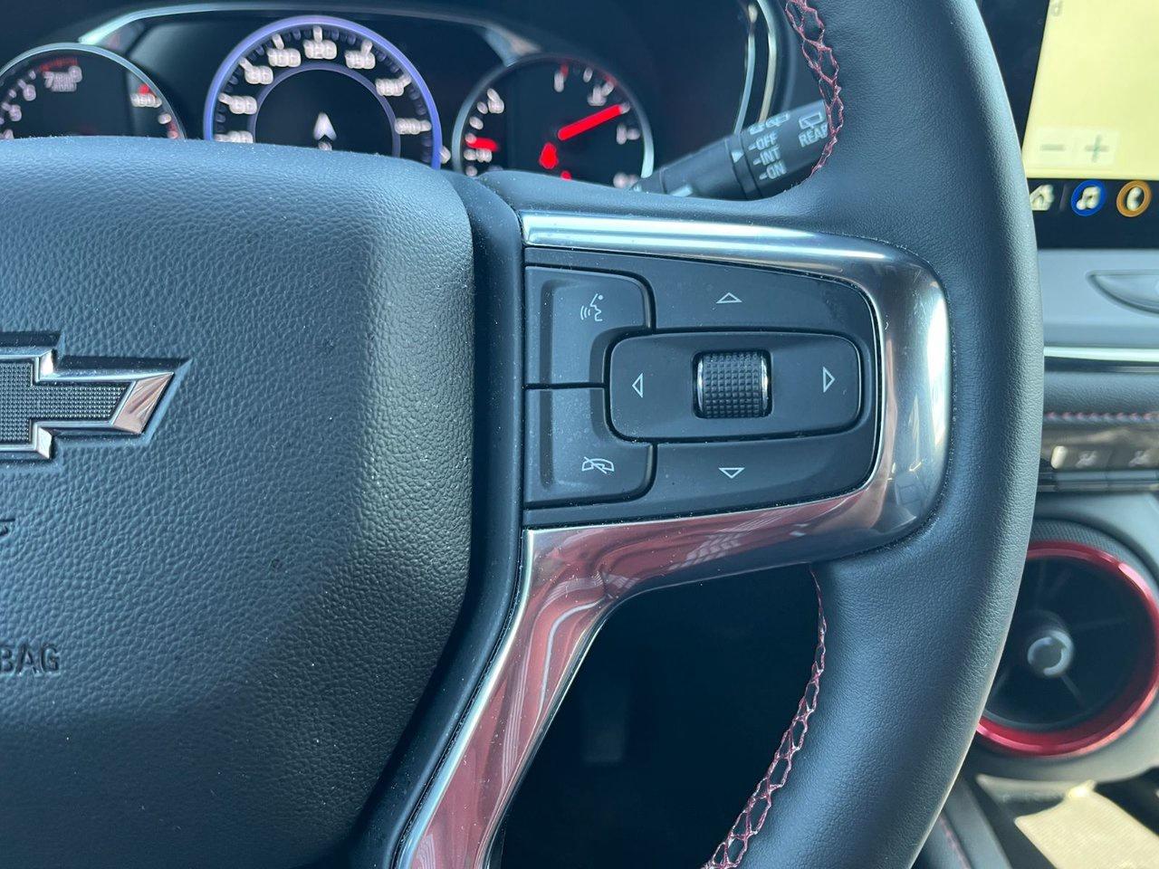 2024 Chevrolet Blazer AWD 4dr RS Photo