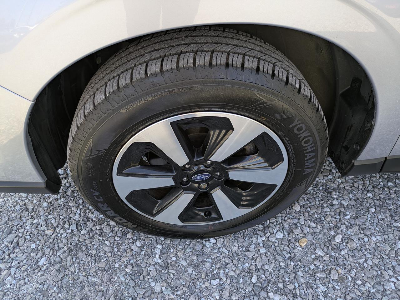 2017 Subaru Forester 5dr Wgn CVT 2.5i Limited Photo