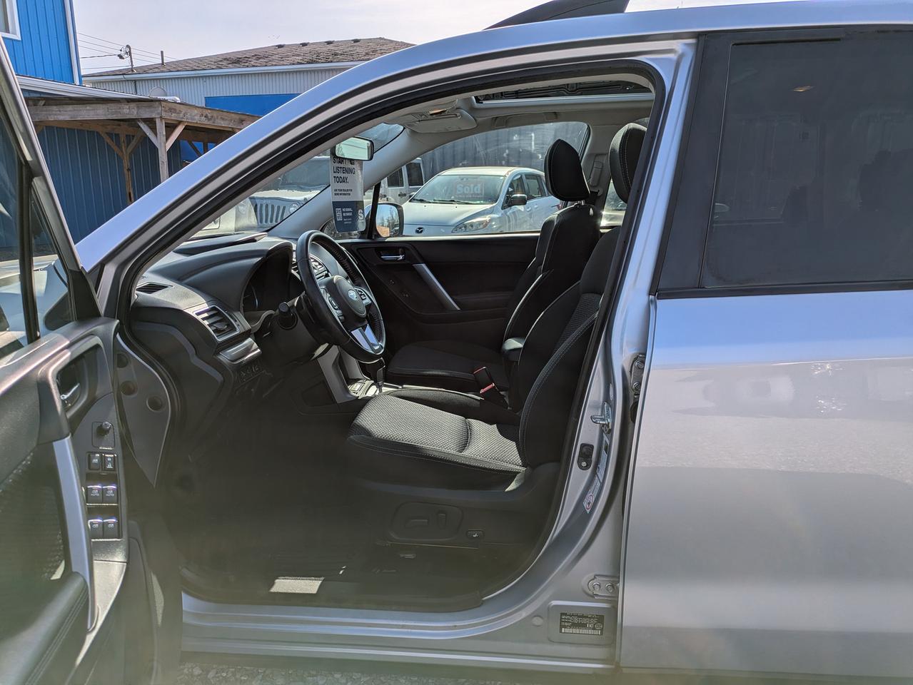2017 Subaru Forester 5dr Wgn CVT 2.5i Limited Photo