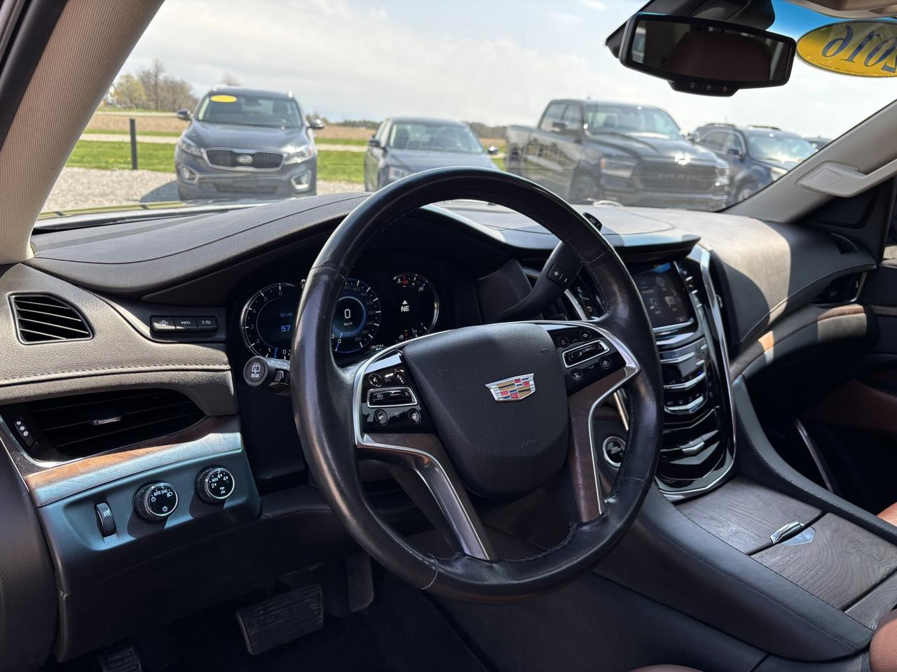 2016 Cadillac Escalade ESV Luxury 4WD ~CLEAN CARFAX~SERVICE RECORDS INCLUDED~ Photo