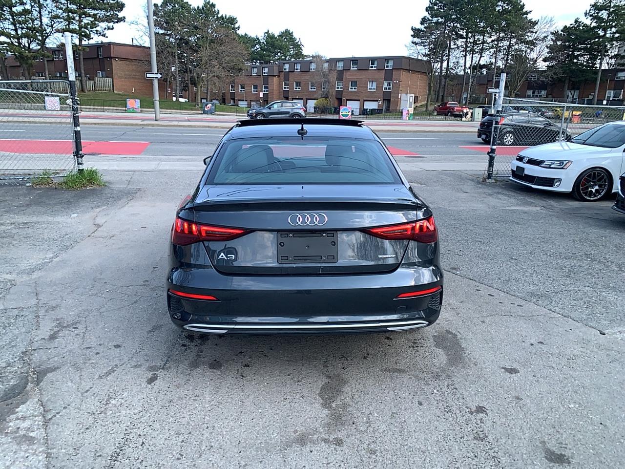 2022 Audi A3 LEATHER/ ROOF /NAVI/ REAR CAM / AC / SUPER CLEAN/ Photo