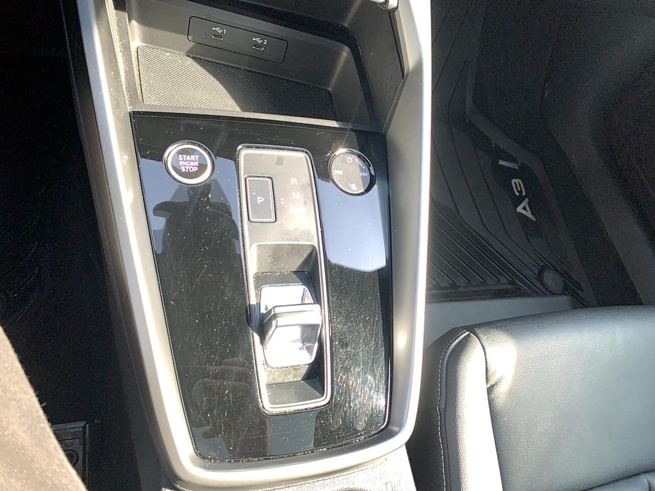 2022 Audi A3 LEATHER/ ROOF /NAVI/ REAR CAM / AC / SUPER CLEAN/ Photo