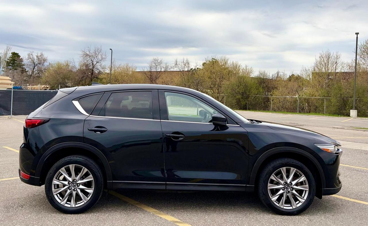 2021 Mazda CX-5 2021.5 GT w/Turbo AWD Photo3