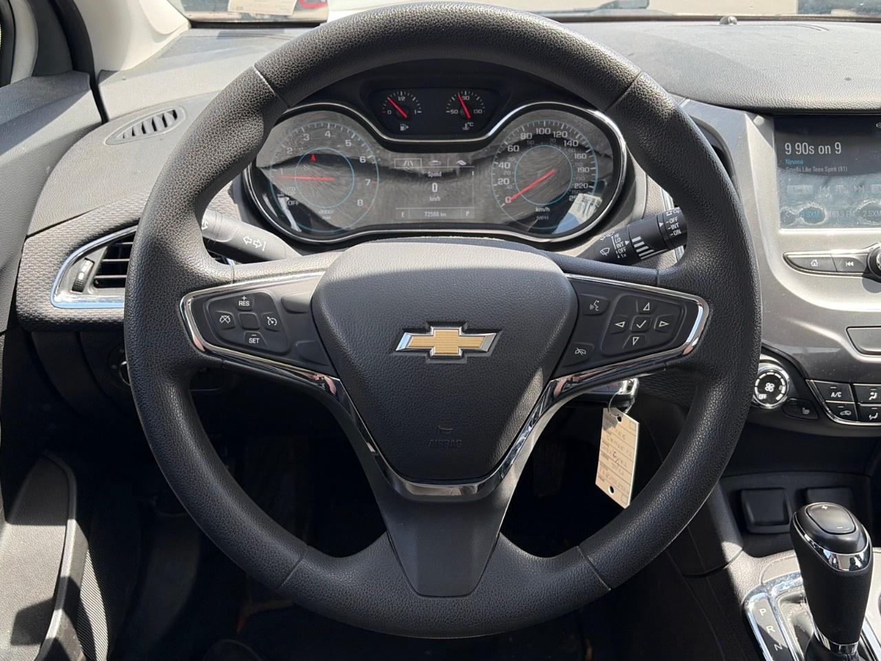 2017 Chevrolet Cruze Hatchback LT (Automatic) Photo