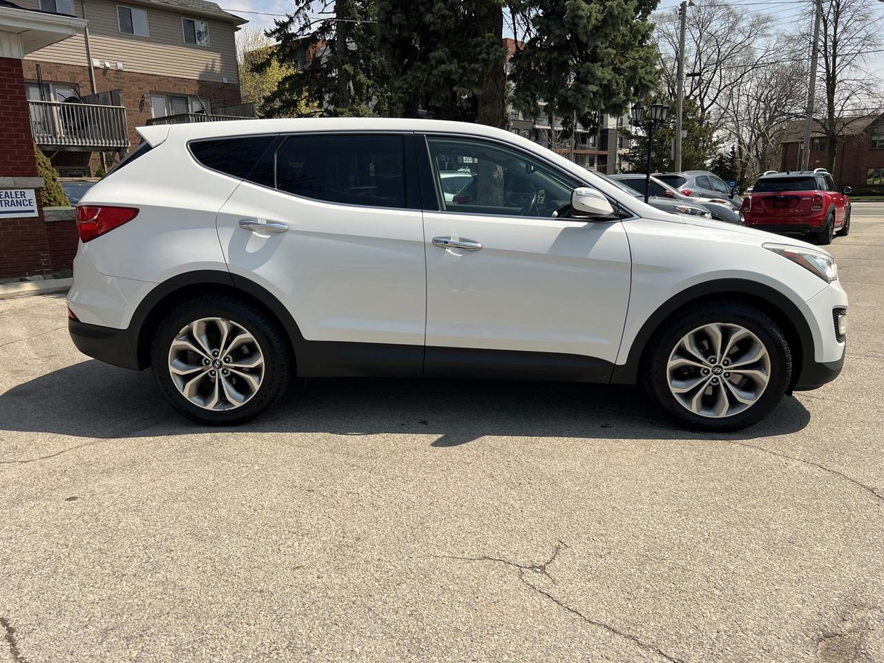 2013 Hyundai Santa Fe Sport 2.0 AWD Photo