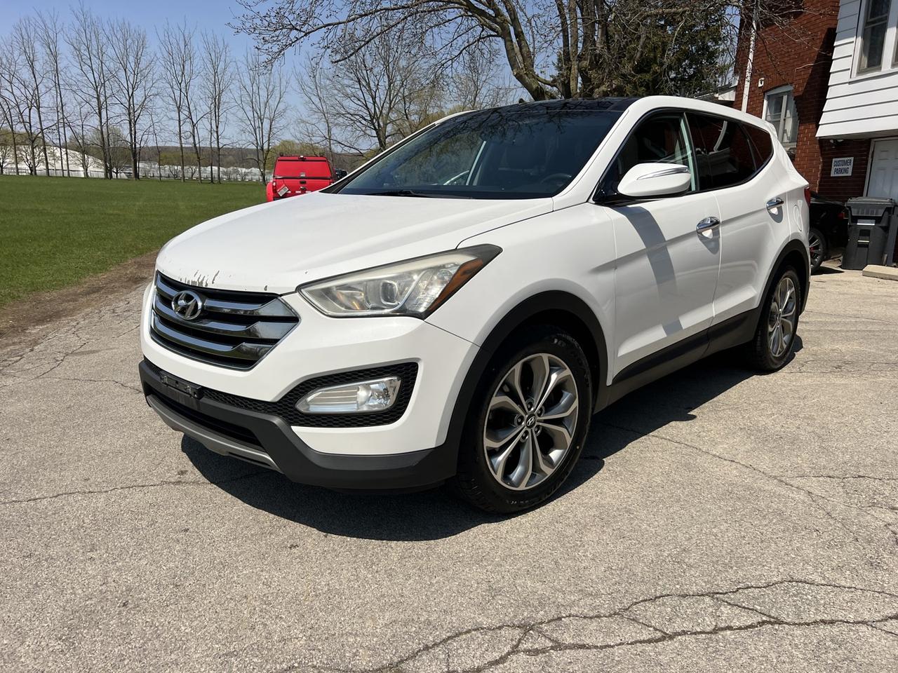 Used 2013 Hyundai Santa Fe Sport 2.0 AWD for sale in Burlington, ON