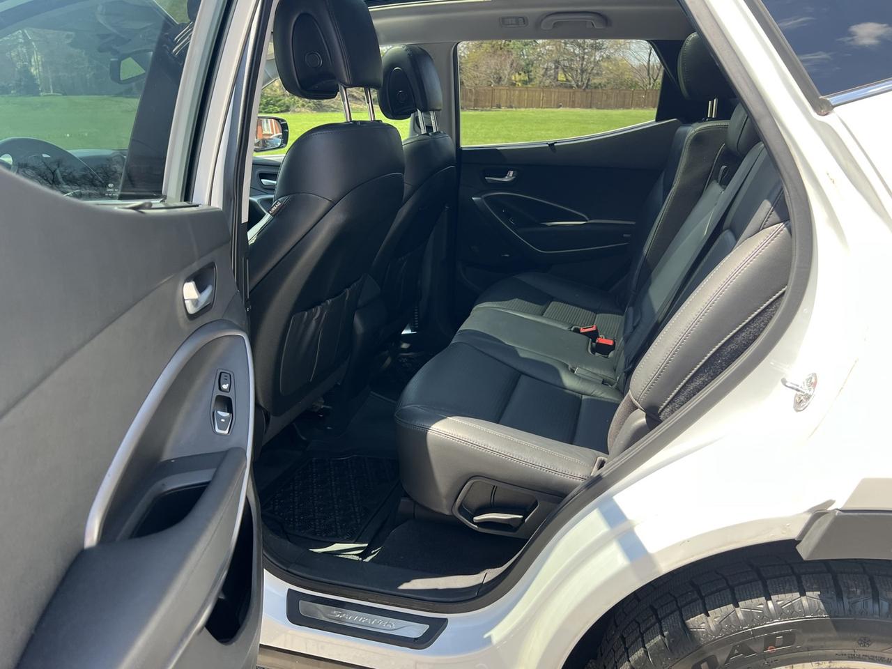 2013 Hyundai Santa Fe Sport 2.0 AWD Photo