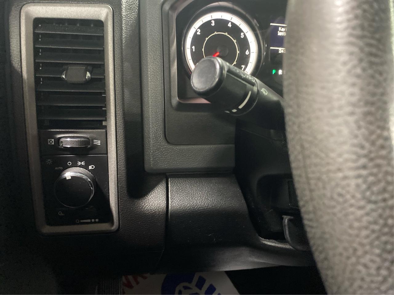 2017 RAM 1500 4WD Crew Cab 140.5" ST- CLEAN CARFAX Photo