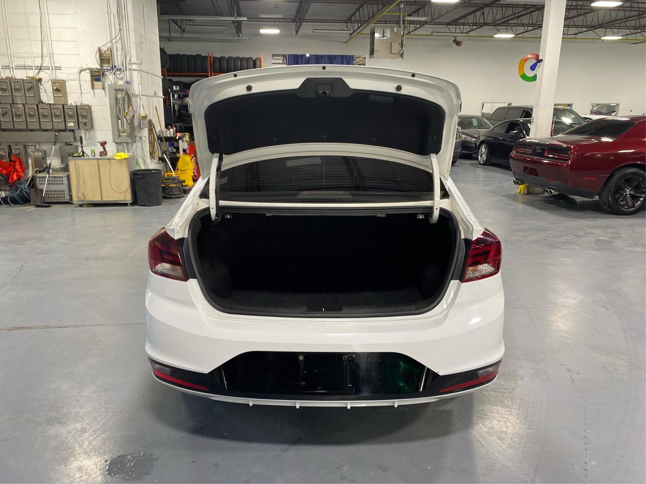 2020 Hyundai Elantra Preferred Photo