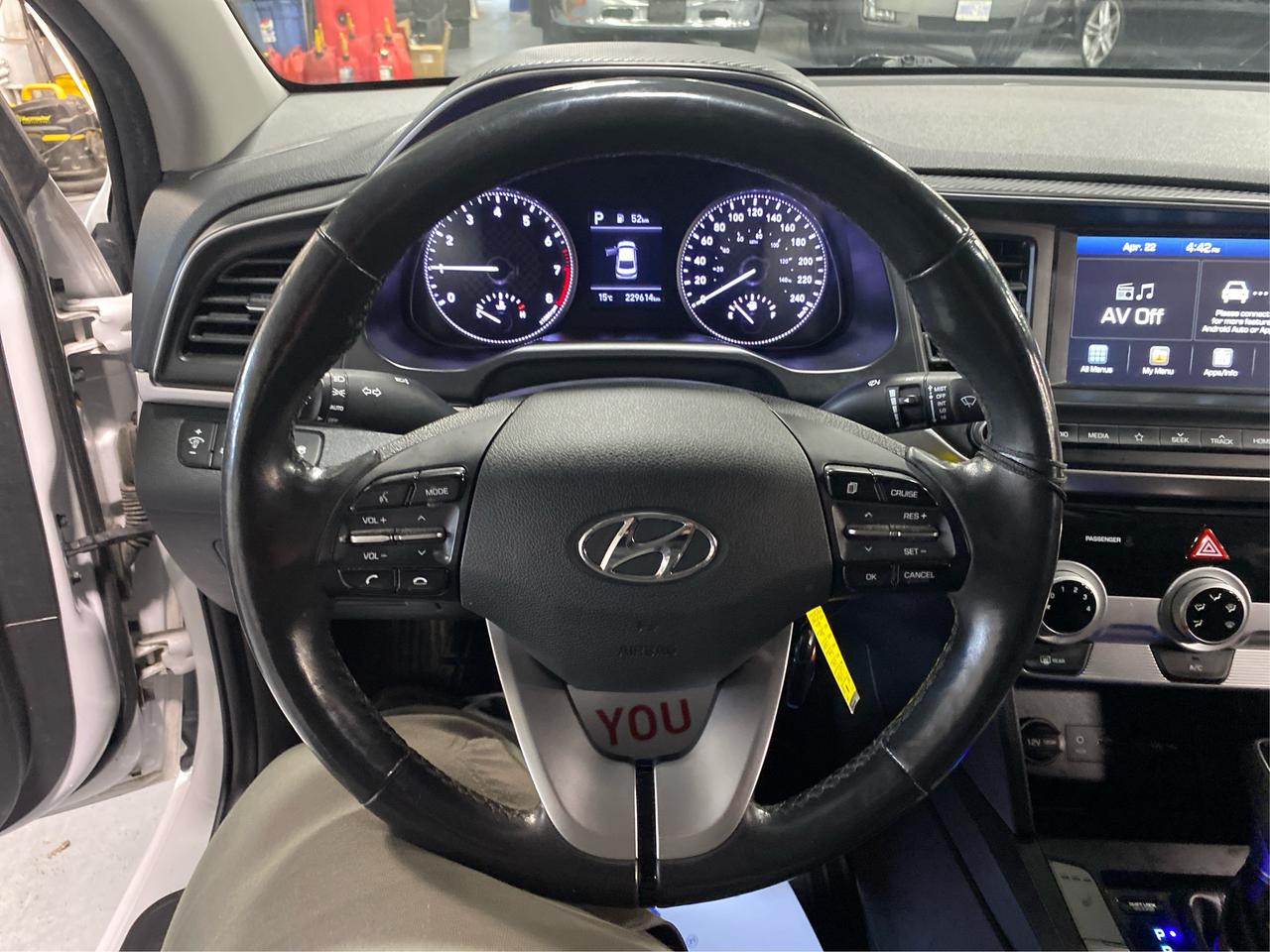 2020 Hyundai Elantra Preferred Photo