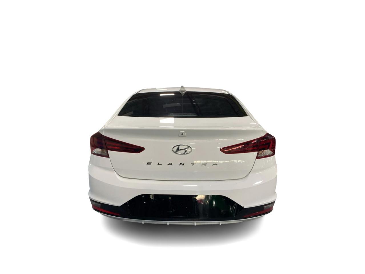 2020 Hyundai Elantra Preferred Photo