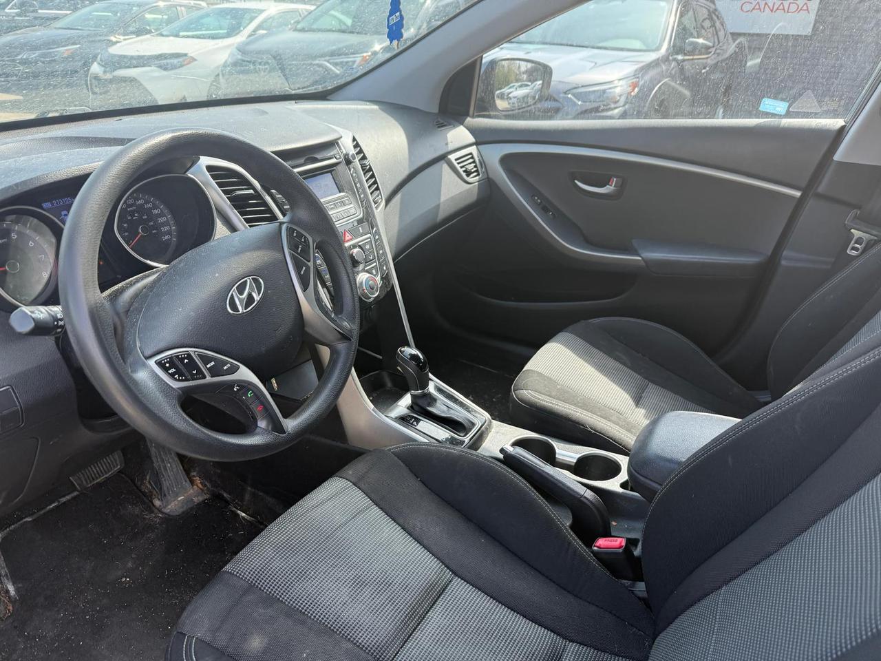 2016 Hyundai Elantra GT GL / HATCHBACK / AUTO / AC Photo