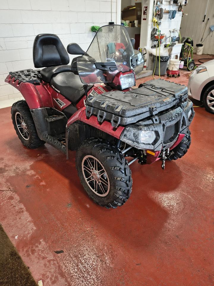 2013 Pols ST8  Photo