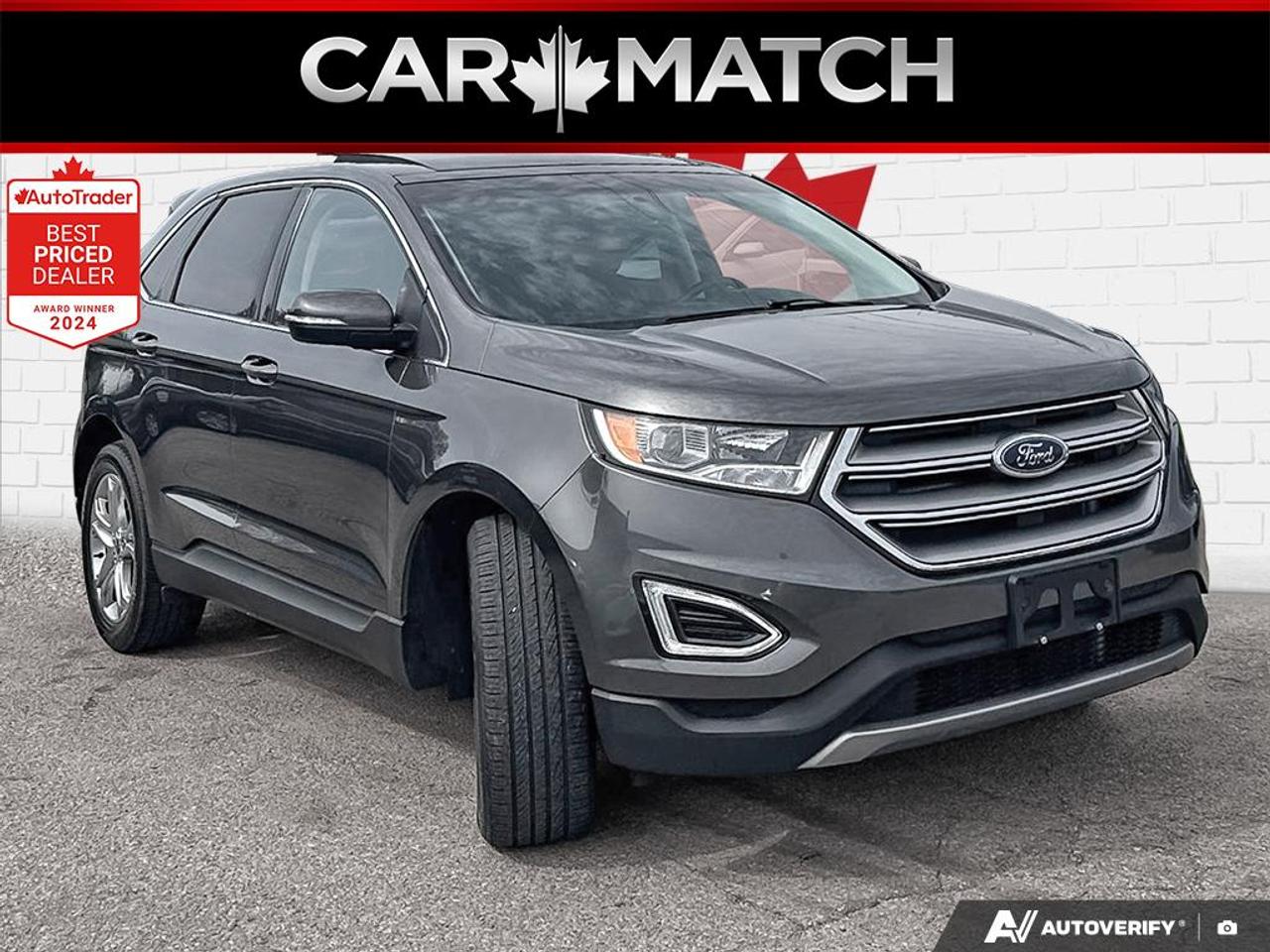 2017 Ford Edge TITANIUM / AWD / PANO ROOF / NAV / LEATHER Photo4
