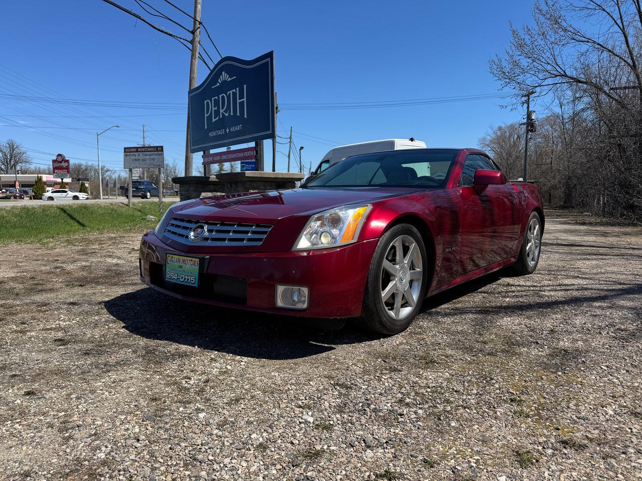2007 Cadillac XLR Convertible 4.6L V8 RWD Auto Hard-Top Convertible Photo