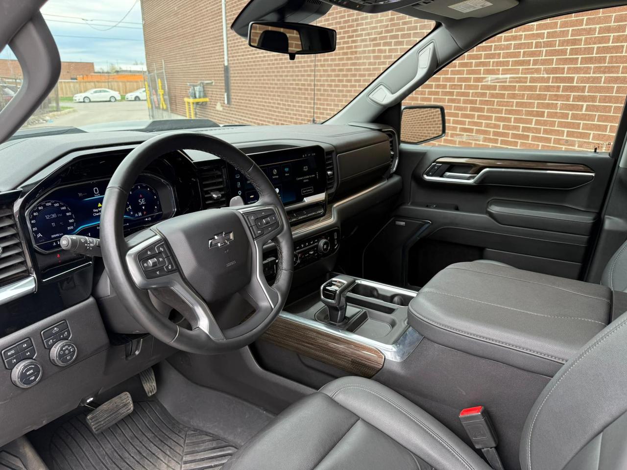 2025 Chevrolet Silverado 1500 LT Trail Boss Photo